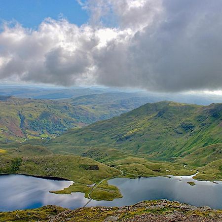 New Romantic, Dog Friendly Hideaway, Snowdon Views Caernarfon Exterior photo